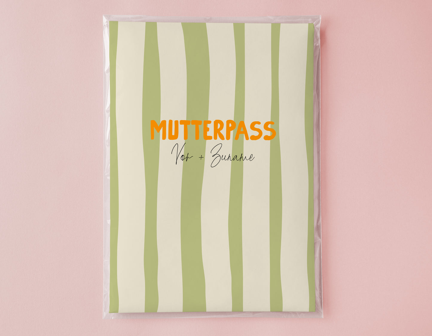 MUTTERPASSHÜLLE - Gestreift grün personalisiert