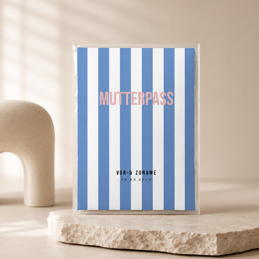 MUTTERPASSHÜLLE - Gestreift blau weiss personalisiert