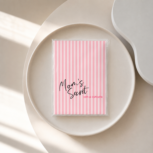 MUTTERPASSHÜLLE - Gestreift moms secret rosa personalisiert
