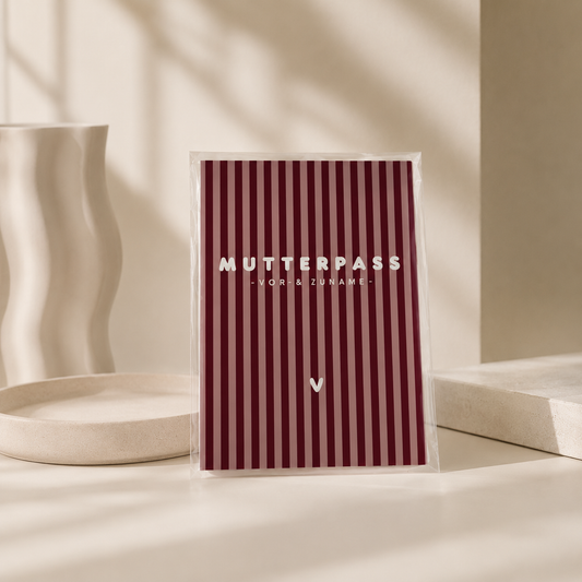 MUTTERPASSHÜLLE - Gestreift rosa bordeaux personalisiert