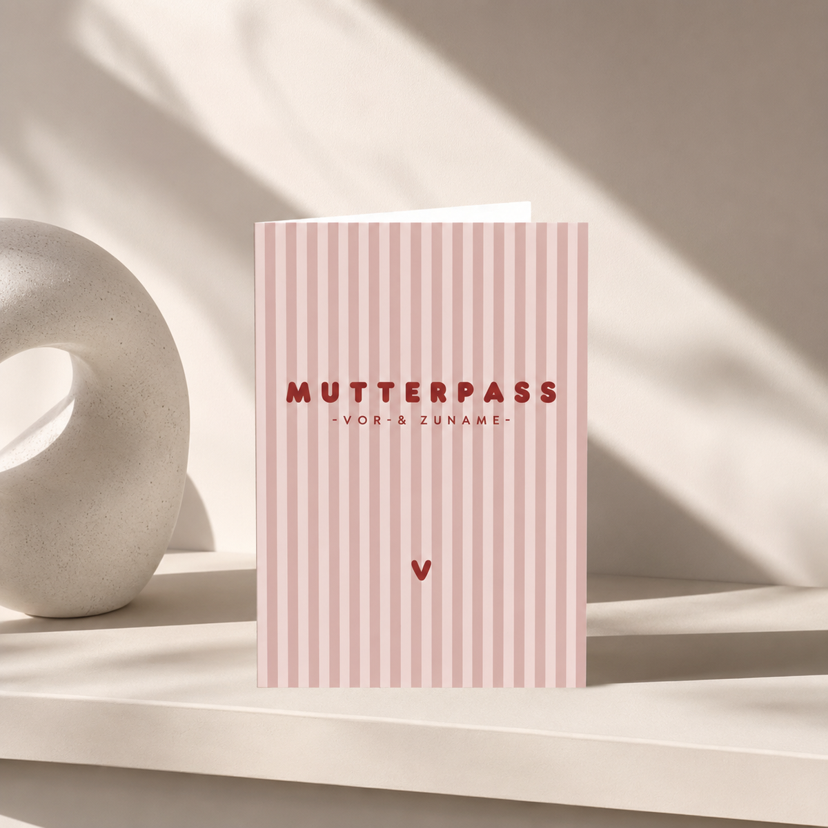 MUTTERPASSHÜLLE - Gestreift rosa personalisiert