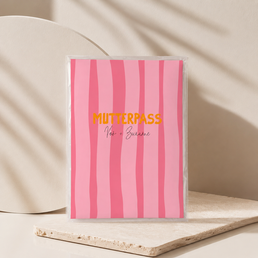 MUTTERPASSHÜLLE - Gestreift rosa pink personalisiert