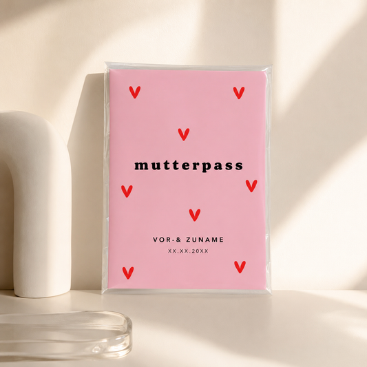 MUTTERPASSHÜLLE - Herzen rosa rot personalisiert