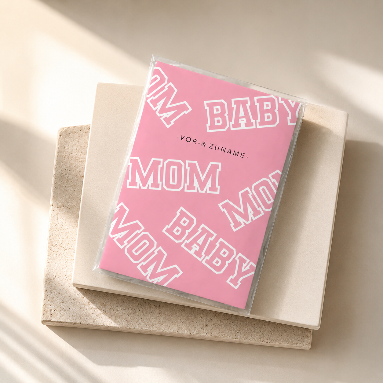 MUTTERPASSHÜLLE - Mom baby rosa personalisiert