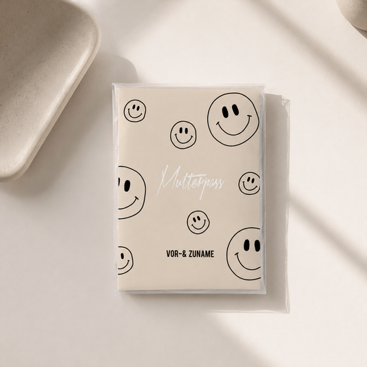 MUTTERPASSHÜLLE - Smileys beige schwarz personalisiert