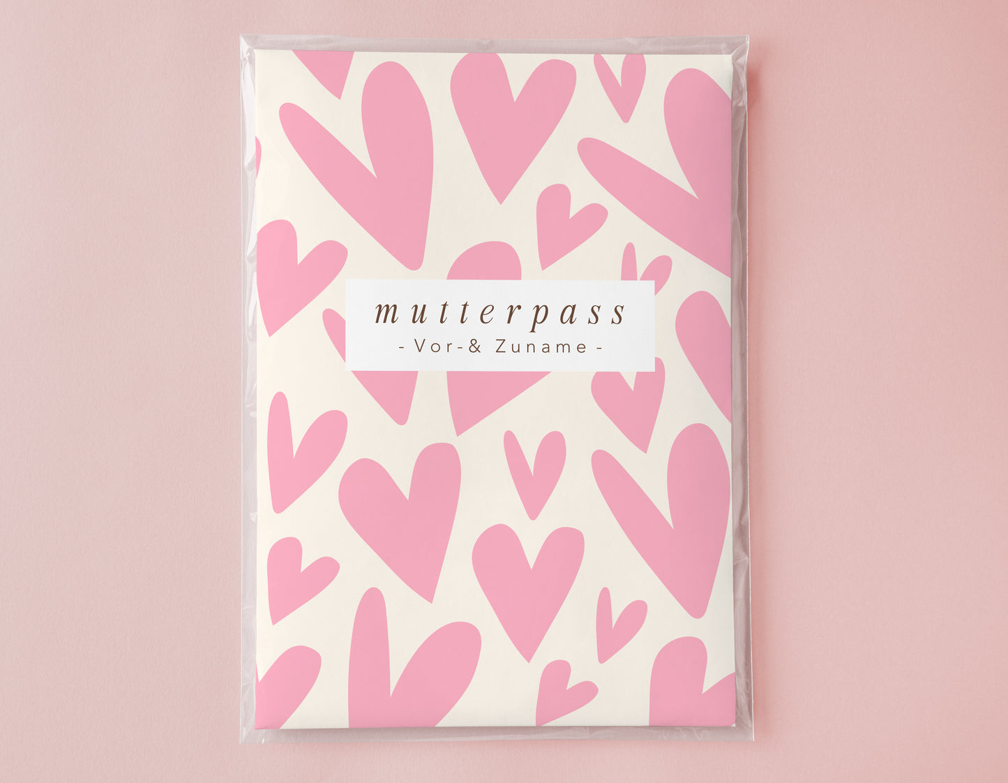 MUTTERPASSHÜLLE - Herzen rosa creme personalisiert